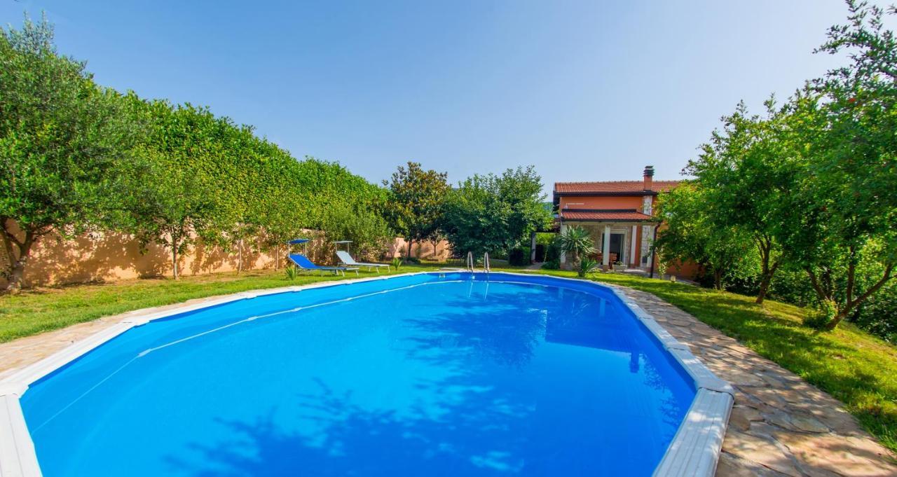 Holiday Home Narona موستار المظهر الخارجي الصورة