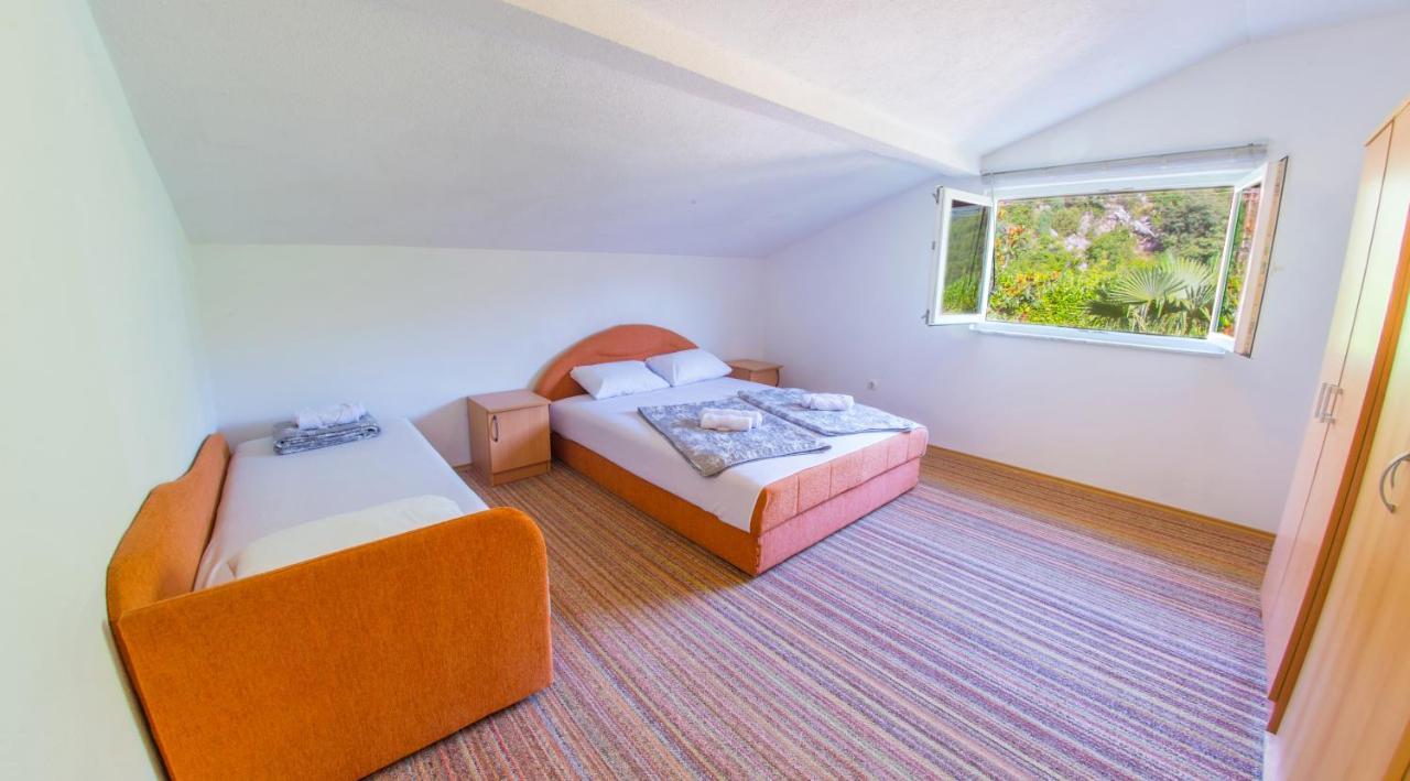 Holiday Home Narona موستار المظهر الخارجي الصورة