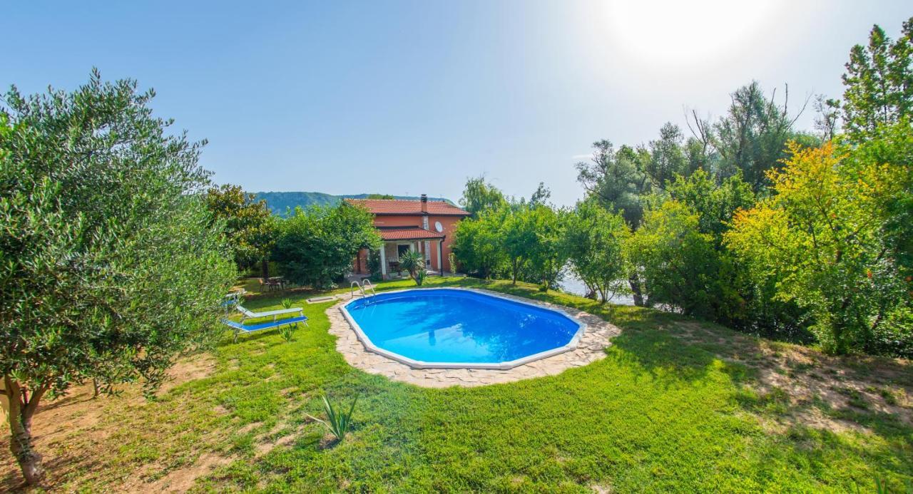 Holiday Home Narona موستار المظهر الخارجي الصورة