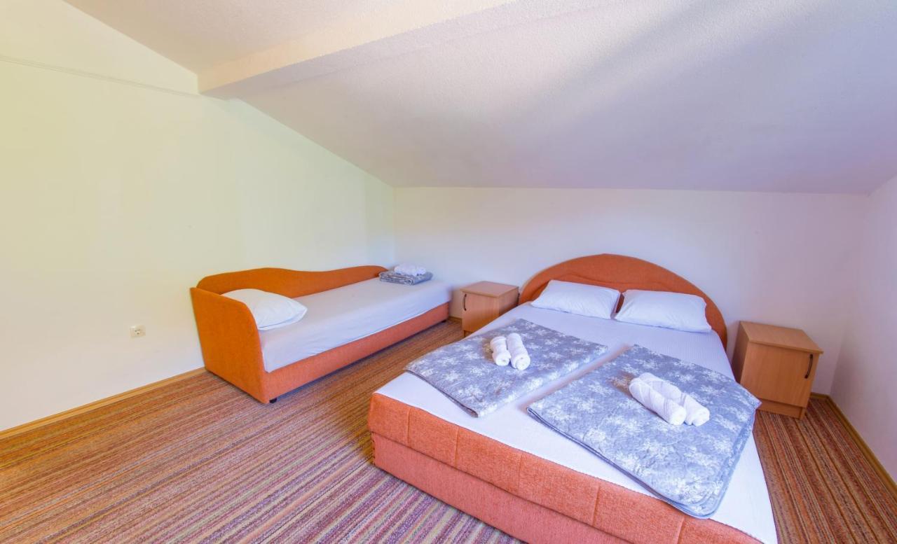 Holiday Home Narona موستار المظهر الخارجي الصورة