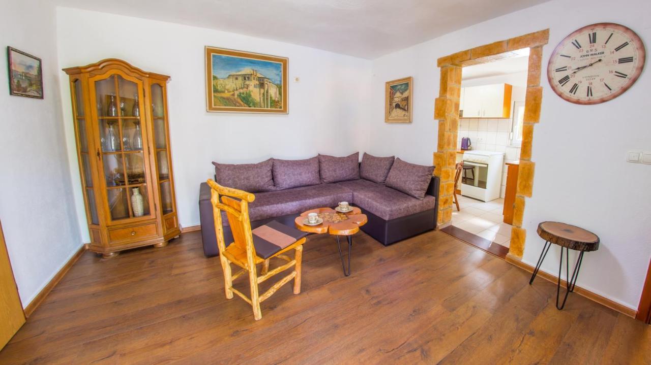 Holiday Home Narona موستار المظهر الخارجي الصورة