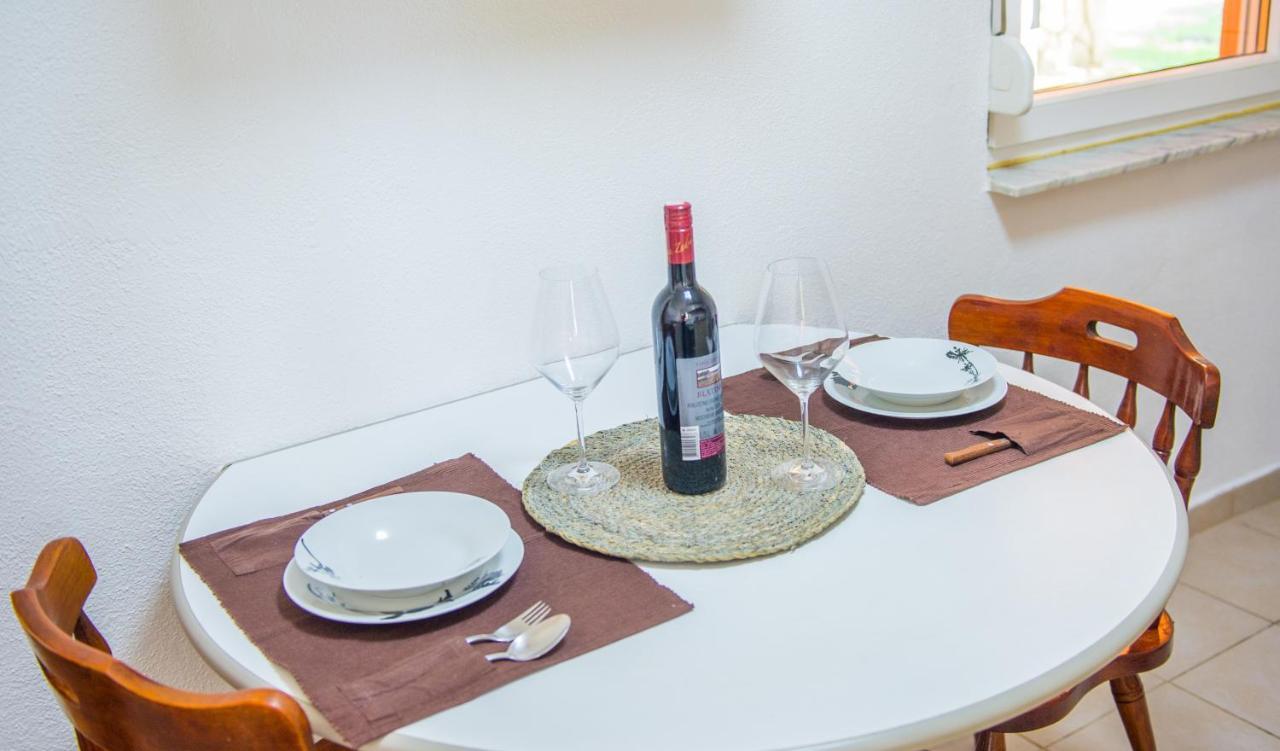 Holiday Home Narona موستار المظهر الخارجي الصورة