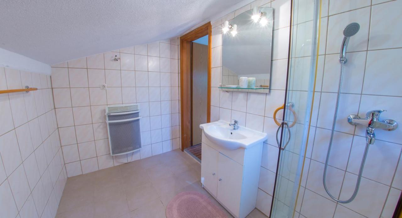 Holiday Home Narona موستار المظهر الخارجي الصورة