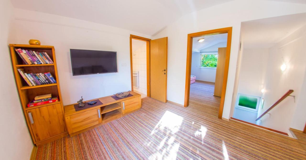 Holiday Home Narona موستار المظهر الخارجي الصورة